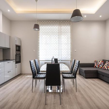 Cascade Corvin Apartment Будапеща Екстериор снимка