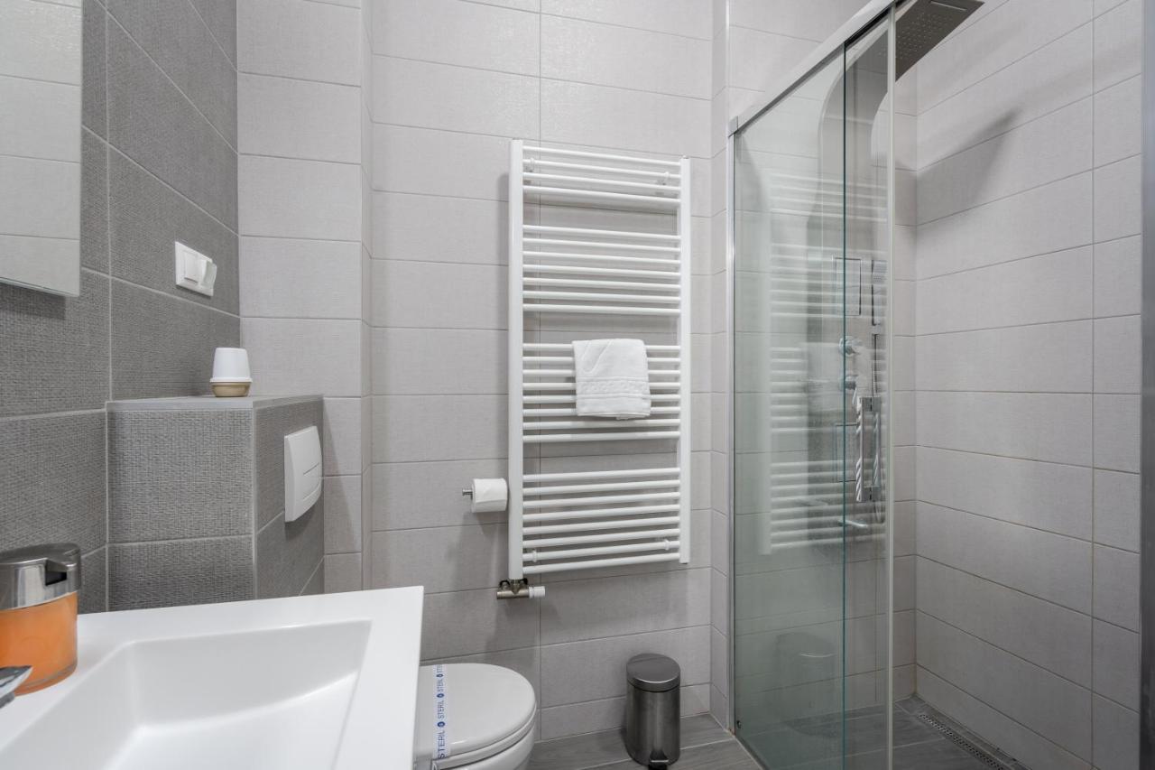 Cascade Corvin Apartment Будапеща Екстериор снимка