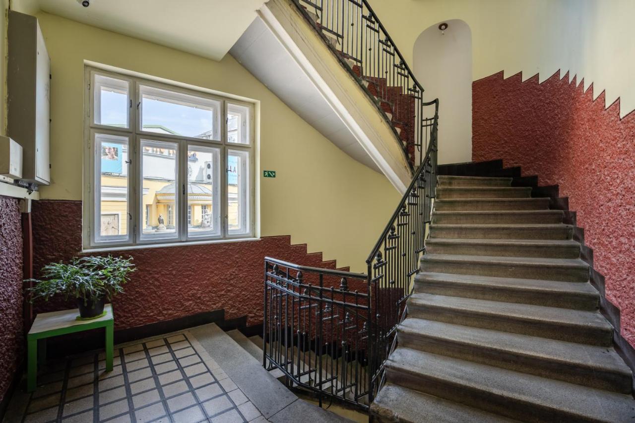 Cascade Corvin Apartment Будапеща Екстериор снимка
